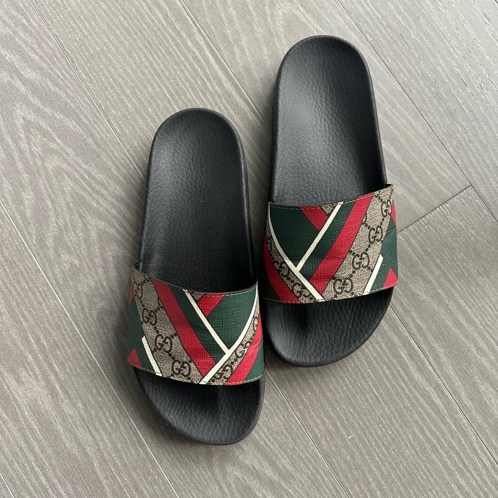 Gucci Pool Slide